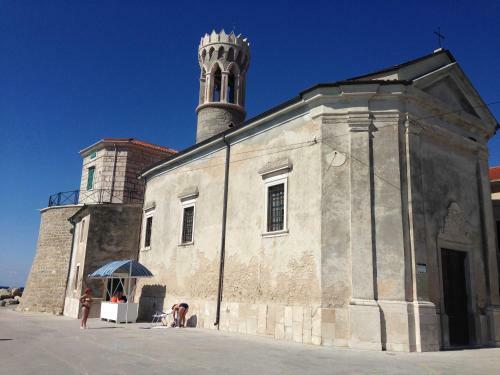 Apartma Tayana