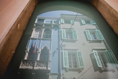 Apartments Artemus Music