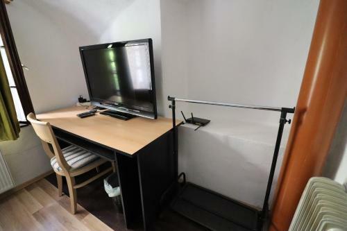 Hostal Guesthouse Veles