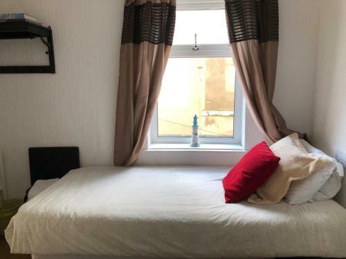 Oakwell Hotel