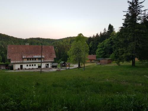 Planinski Dom Na Travni Gori