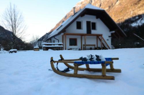 Bovec Home At Three Samoyeds