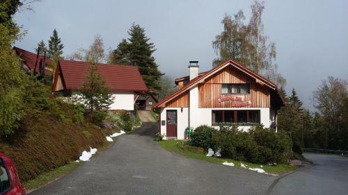 Hostal Guesthouse Planinski Dom Majerhold
