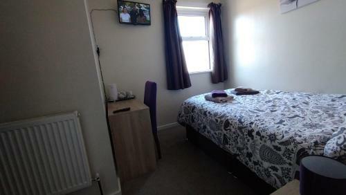 Hostal Shaftesbury Hotel