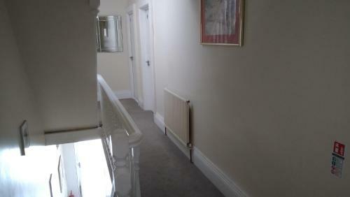 Hostal Shaftesbury Hotel