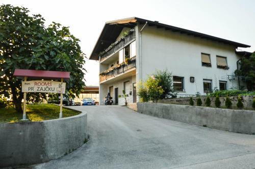 Hostal Rooms Pr Zaj?ku