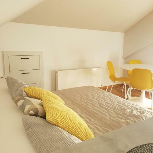 Studio Apartma Grad Logatec