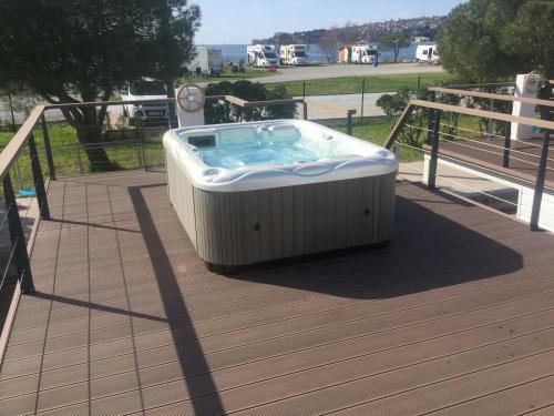 Apartamento Floating Sea House Shark 2