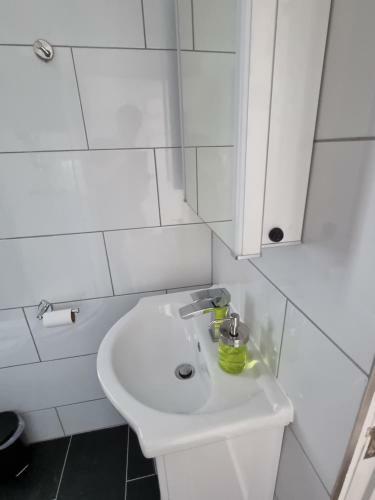 Granada Apartments At Pleasure Beach