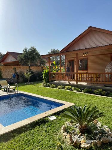 Villa And?zalt? Do?a Evleri Limon Ev Dat�a