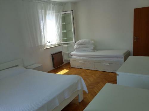 Apartments Buket