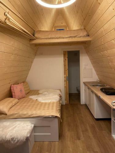 Sanjska Hi?ka- Dream House