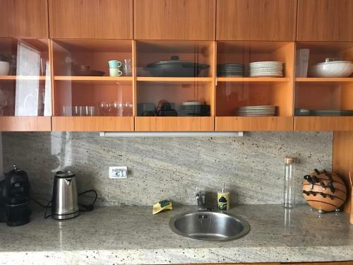 Maeli Apartment