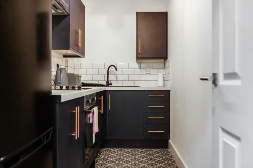 Queen Street Apartments By Sasco
