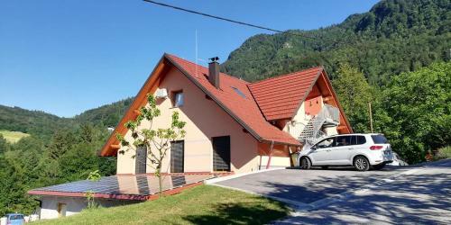 Apartments Laznica