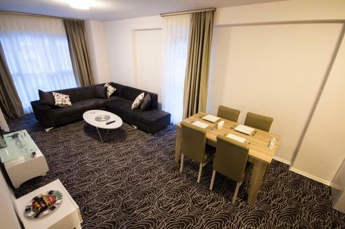 Onno House Apartments