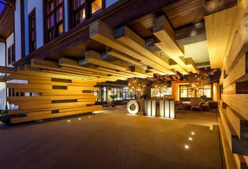 Hotel Omm Inn