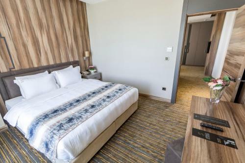 Hotel Shimall Deluxe