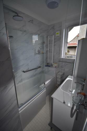 Discoveries Guest House & Luxury Spa