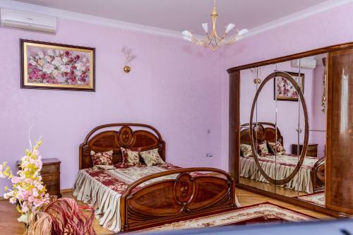 Hostal ????