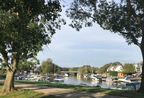 Captain's Rest