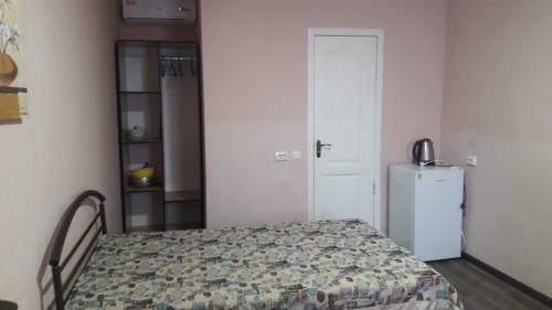 Hostal ???????? ??? Alex