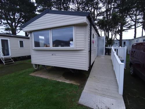 Berry Head Retreat - A06