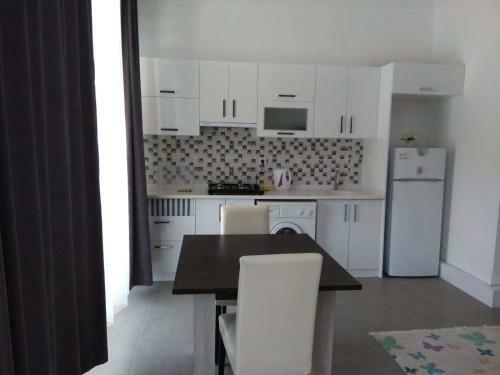 Paddys Apartments, Hisar�n�