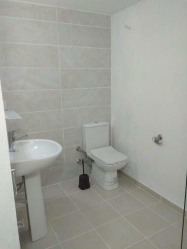 Paddys Apartments, Hisar�n�