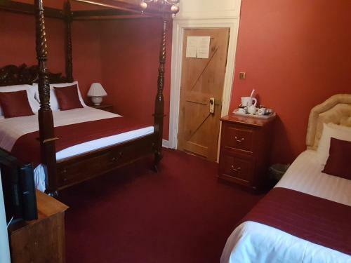 Hostal Churston Court Hotel