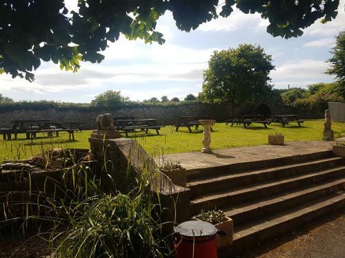Hostal Churston Court Hotel