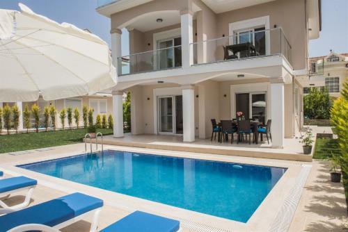 Villa Cal?s 2