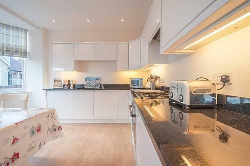 Carlton Lodge: Stunning Two Bedroom Apartment