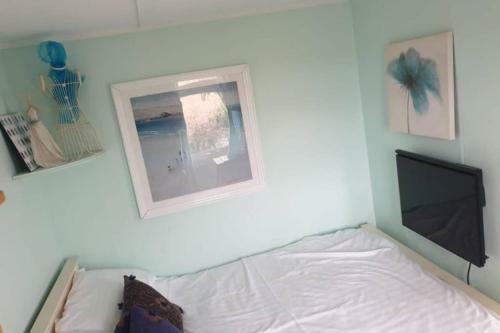 Bridlington's Bolt Hole Chalet