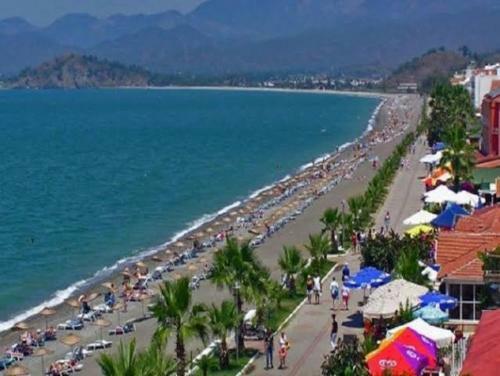 Apartamento �al?? Plaj?nda 1+1 L�ks S�it Daire