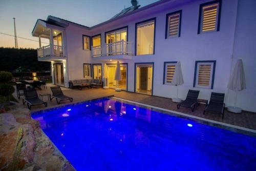 Ak Deniz Villa