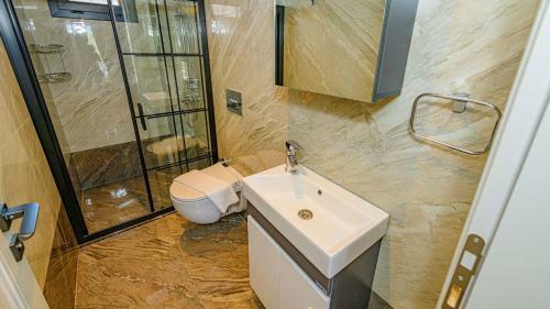 Villa S�?�t 1 - 4 Bedroom With Jacuzzi In Fethiye