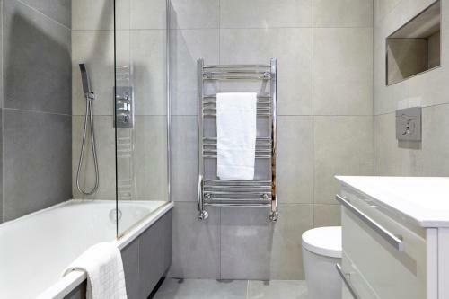 Kenham Place - Your Apartment