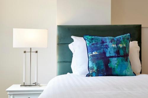 Redcliffe Parade - Your Apartment