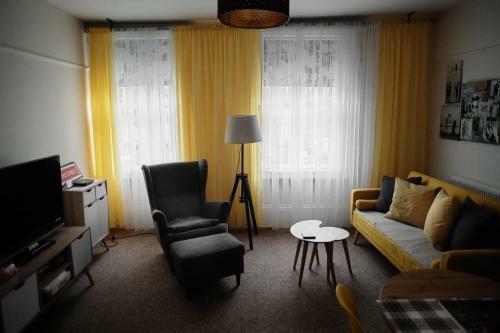 Apartamentos Central Located One Bedroom Apt