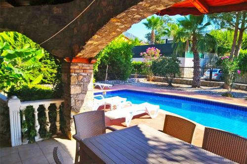 Sunrise Villa