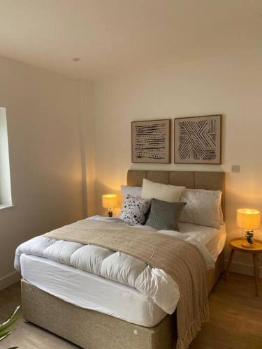 Apartamento Spacious Ground Floor, Two Bed Property With En-suite Flat 1