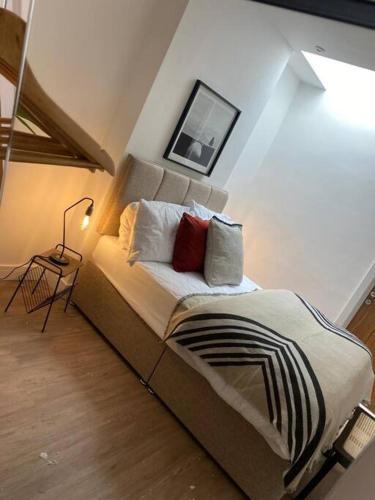 Apartamento Spacious Ground Floor, Two Bed Property With En-suite Flat 1
