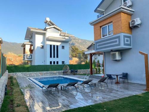 Turuncu Villa