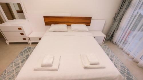 Villa World F2