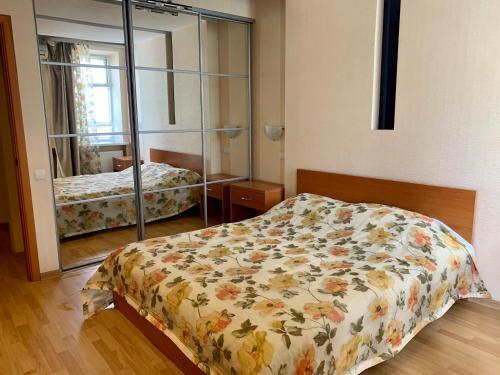 Apartaments On The St Alchevskikh 5