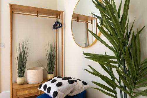 Boutique Style 3-bed House With Private Terrace
