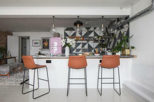 Loft Style Apartment In Central Brighton