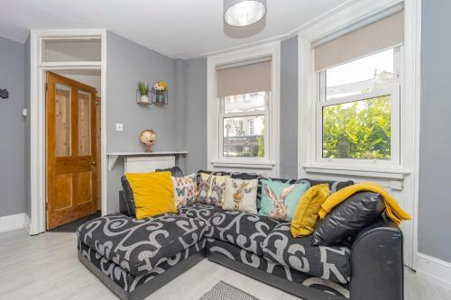 Funky 3bedroom House Next To Brighton Station