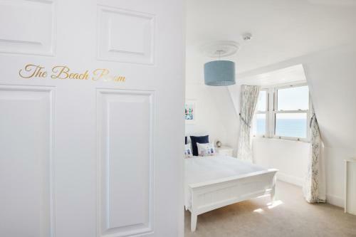 Eastcliff House & The Art Deco Flat